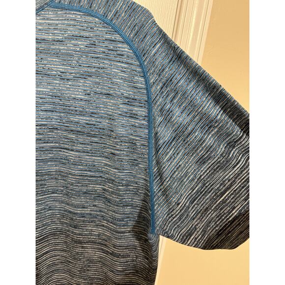 Lululemon Metal Vent Tech T-shirt Blue Black Ombré Heathered Stripe Men’s Large - Picture 6 of 9
